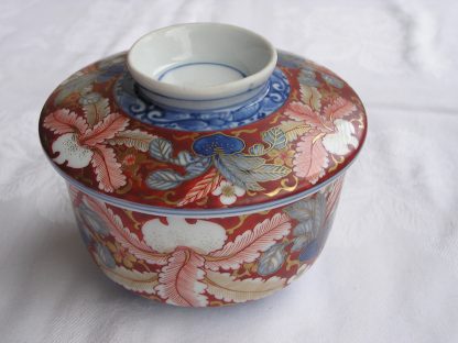 Lidded bowl (chawan) with radishes, 1850-1870